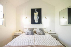 cozy & modern bungalow w/private garden bbq+wifi
